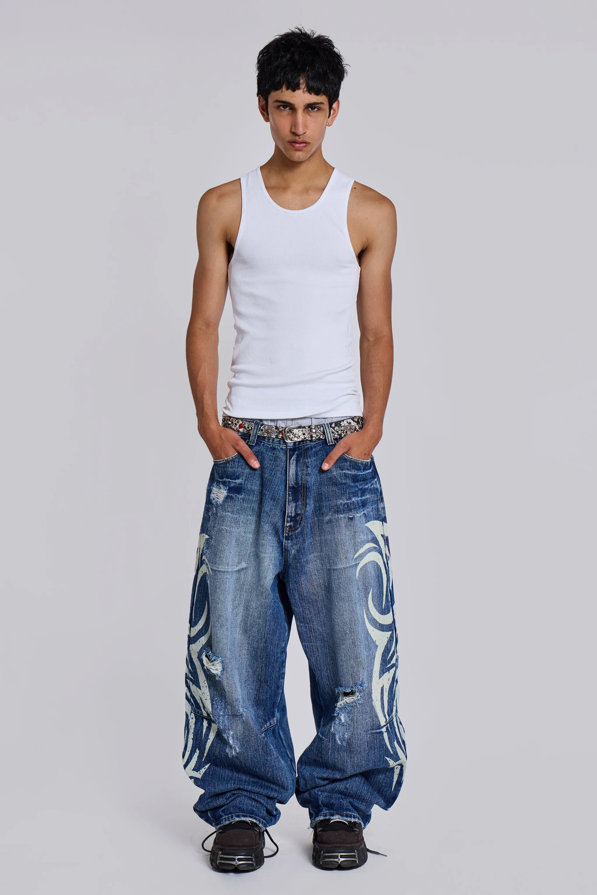 White Rib Full Length Vest sold by Jaded London product image thumbnail 2