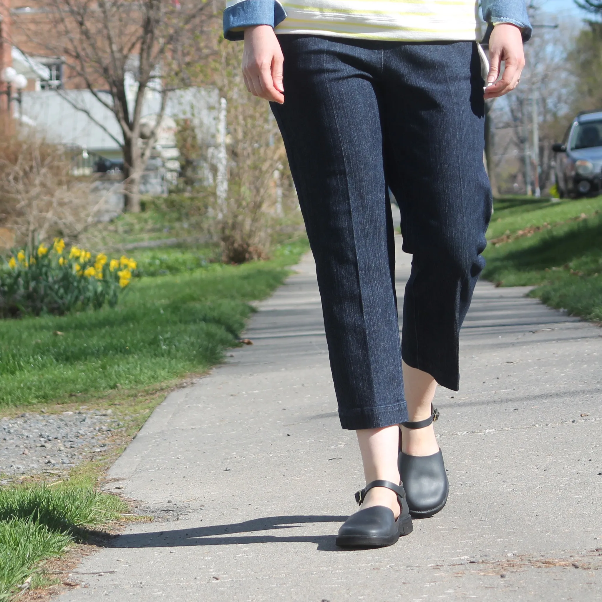 Mary Jane - NAVY sold by Aurora Shoe Company product image thumbnail 5