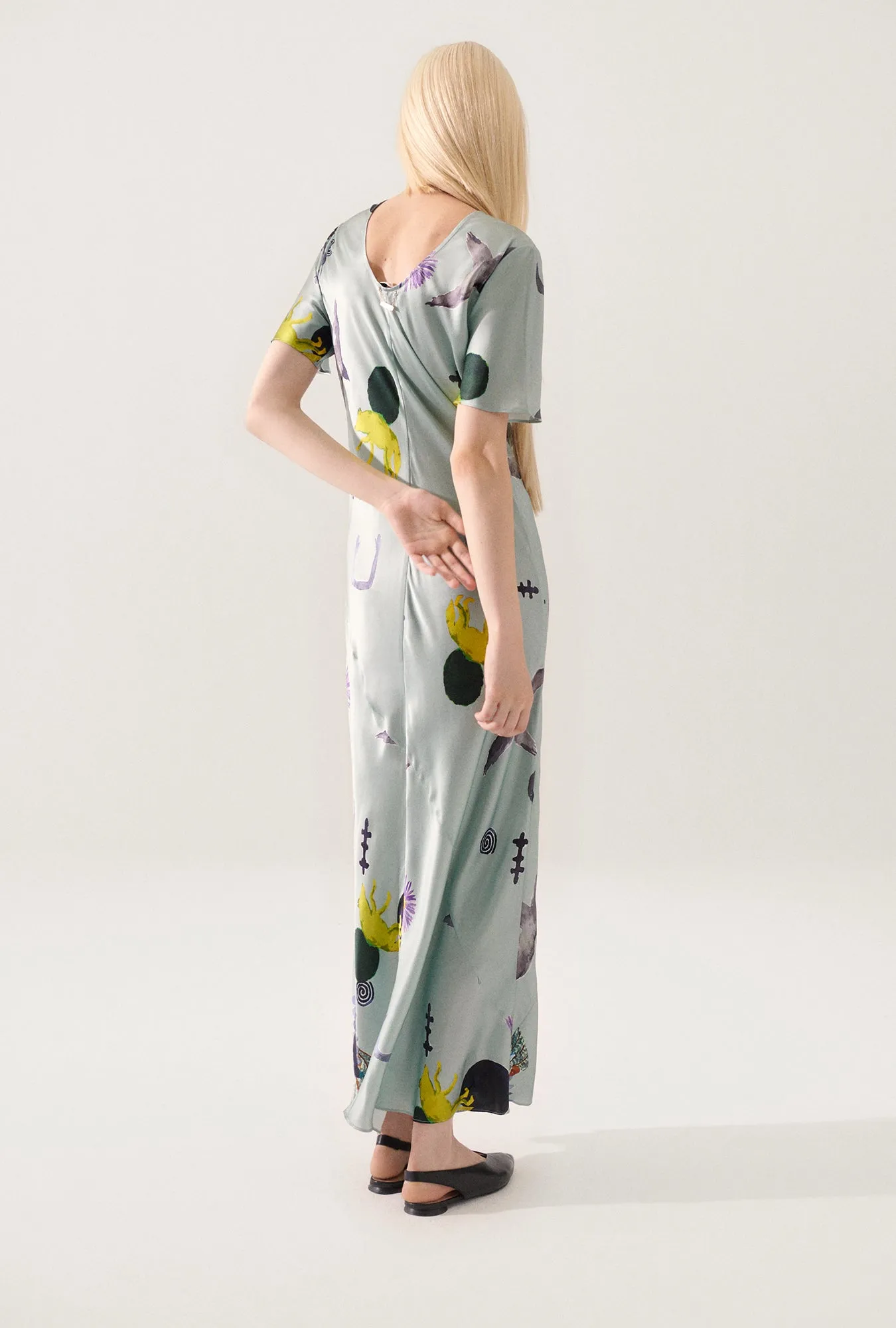 Silk Laundry | Short Sleeve Bias Dress - Protection sold by Sister & Co product image thumbnail 4