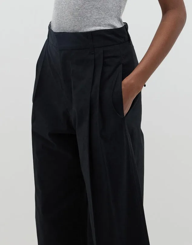 Bassike | Relaxed Pleat Front Pant - Black sold by Sister & Co product image thumbnail 3