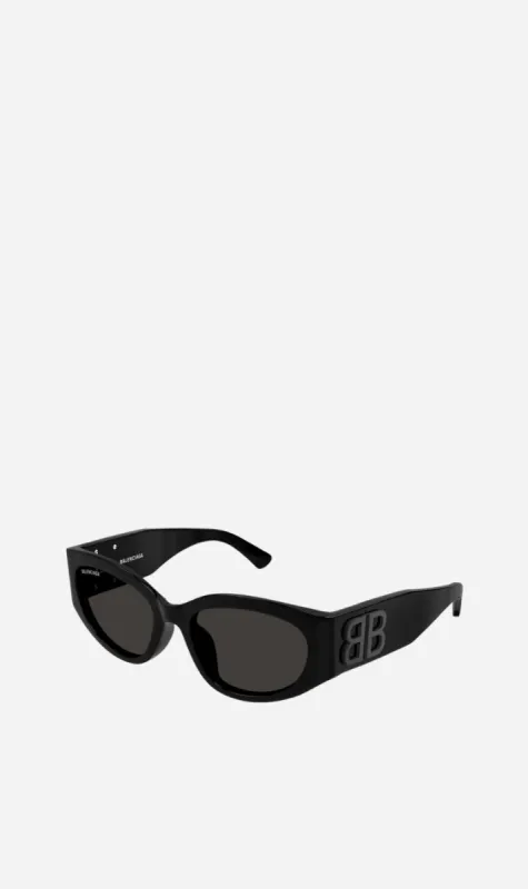 Balenciaga | BB0324SK 001 - Black sold by Sister & Co