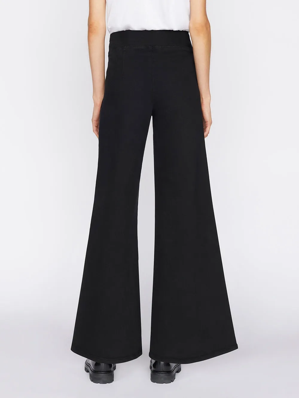 Frame Denim | Jet Set Wide Leg - Sheen Noir sold by Sister & Co product image thumbnail 3