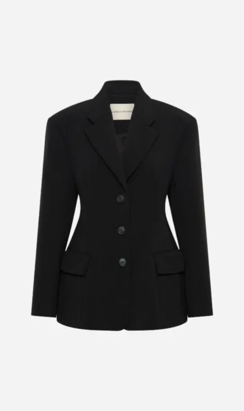 Camilla and Marc | Izola Slim Blazer - Black made by Sisters & Co