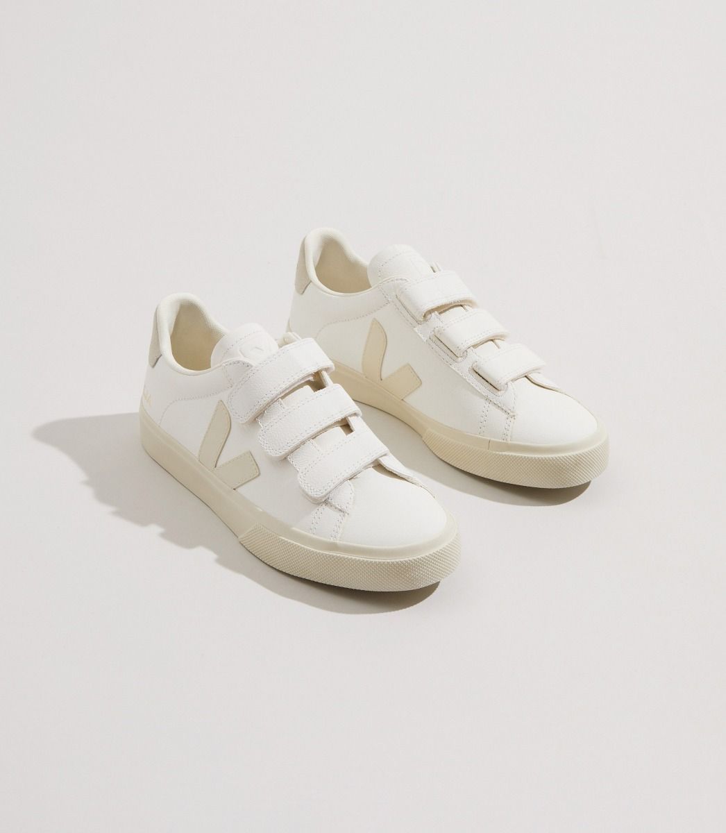 Veja | Recife Chromefree - Extra White / Natural sold by Sister & Co product image thumbnail 4