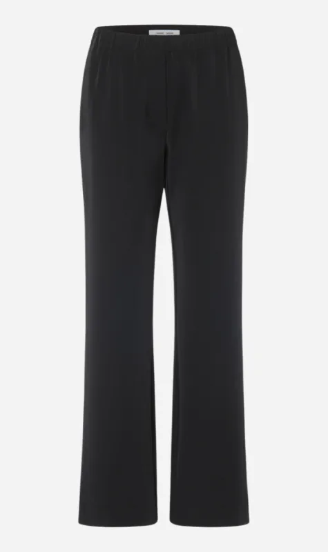 Samsoe Samsoe | Hoys Straight Pants - Black sold by Sister & Co