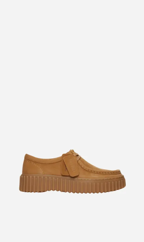 Clarks | Torhill Bee - Light Tan Nubuck sold by Sister & Co