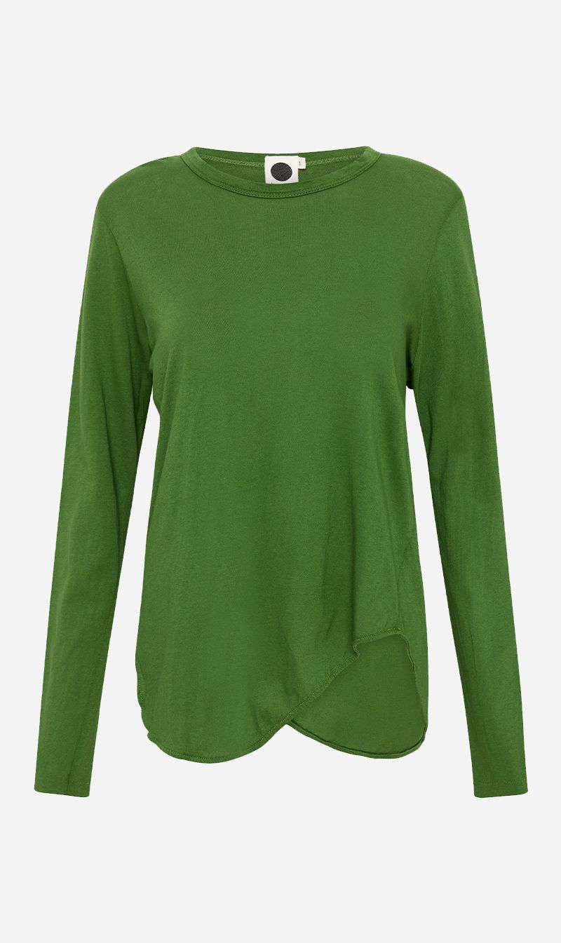 Bassike | Regular Scoop Hem L/s T.Shirt - Basil sold by Sister & Co
