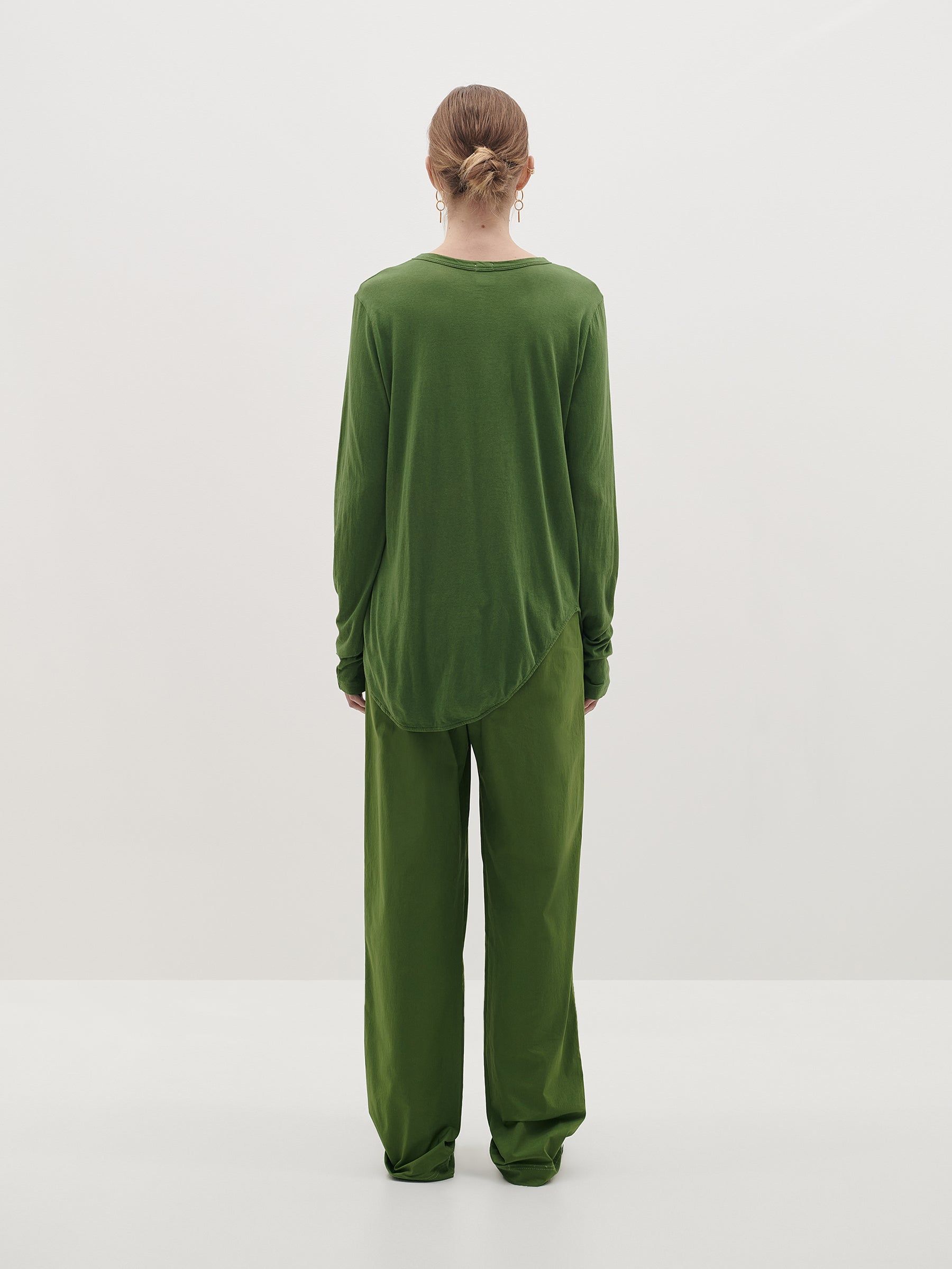 Bassike | Regular Scoop Hem L/s T.Shirt - Basil sold by Sister & Co product image thumbnail 4