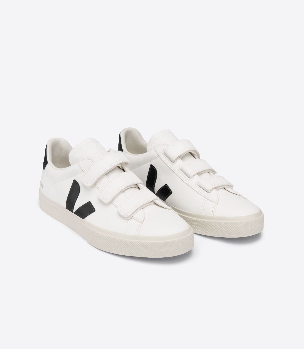 Veja | Recife Chromefree - White / Black sold by Sister & Co product image thumbnail 2