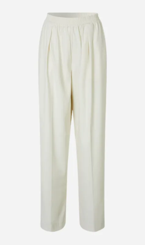 Samsoe Samsoe | Julia Trousers - Solitary Star sold by Sister & Co