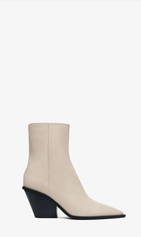 A.Emery | The Odin Boot - Egg Shell made by A.EMERY