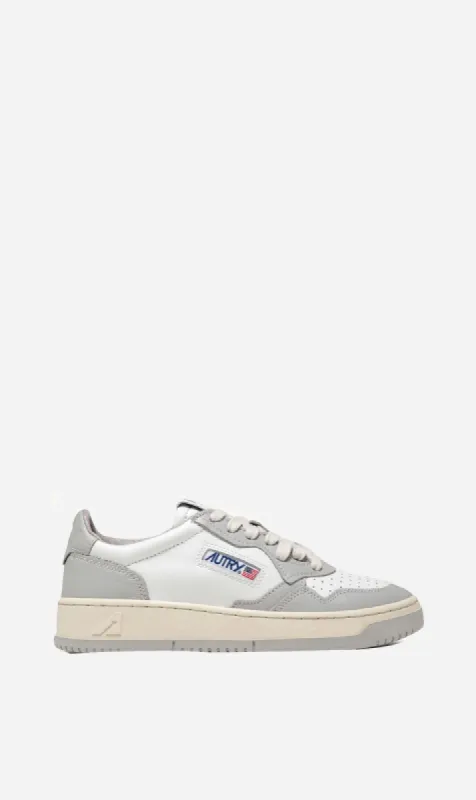 Autry | Mens Medalist Low Sneaker - White/Vapor sold by Sister & Co