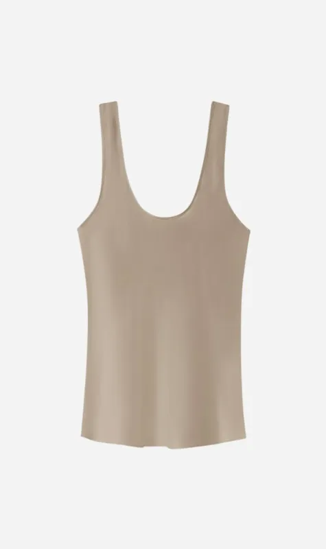 Silk Laundry | Scoop Neck Tank - Graphite sold by Sister & Co