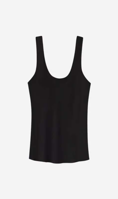 Silk Laundry | Scoop Neck Tank -Black sold by Sister & Co