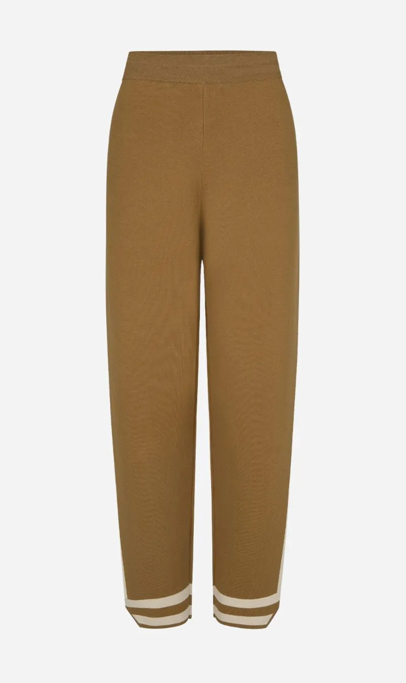 Nagnata | Romeo Trackpant 2.0 - Fennel sold by Sister & Co