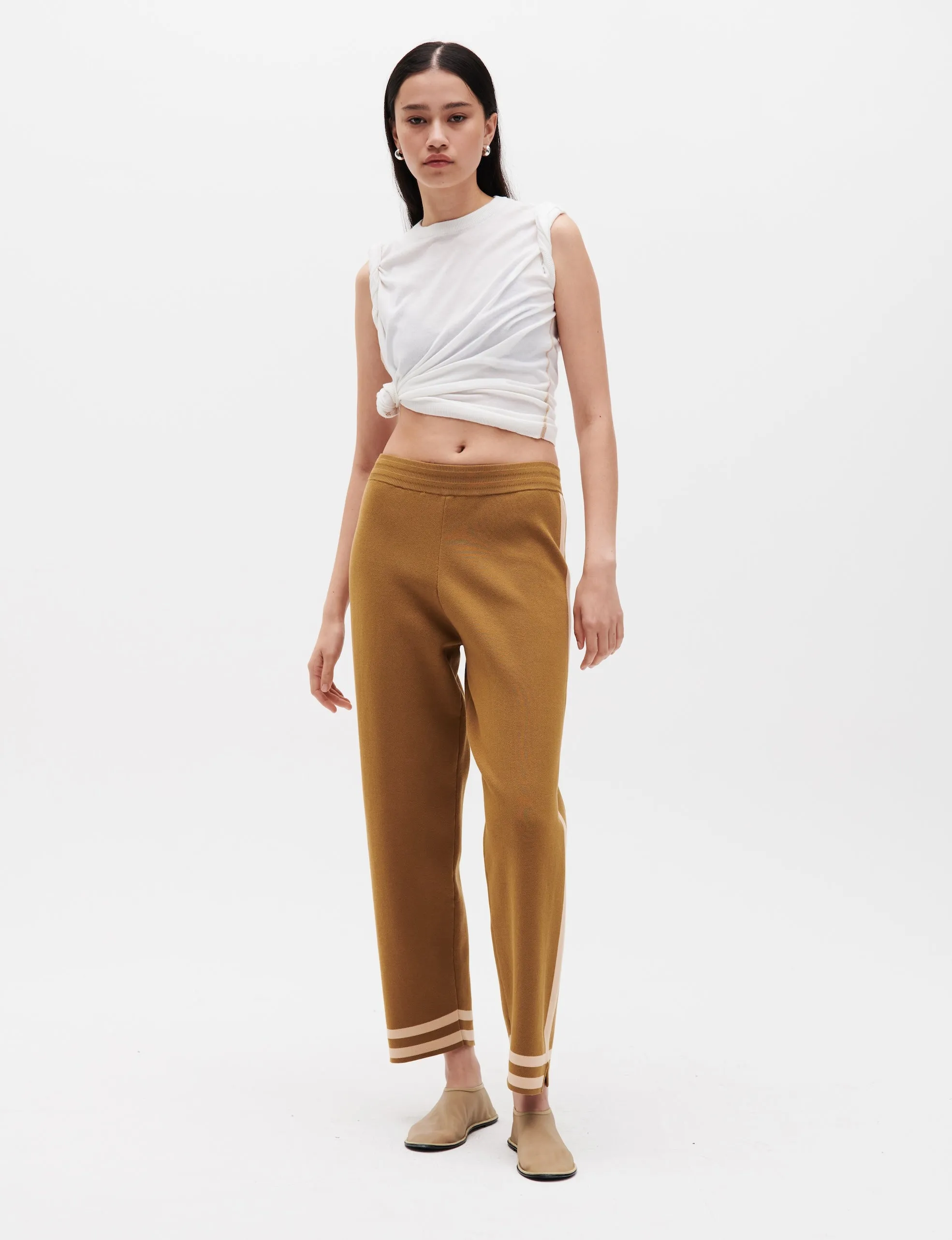 Nagnata | Romeo Trackpant 2.0 - Fennel sold by Sister & Co product image thumbnail 2