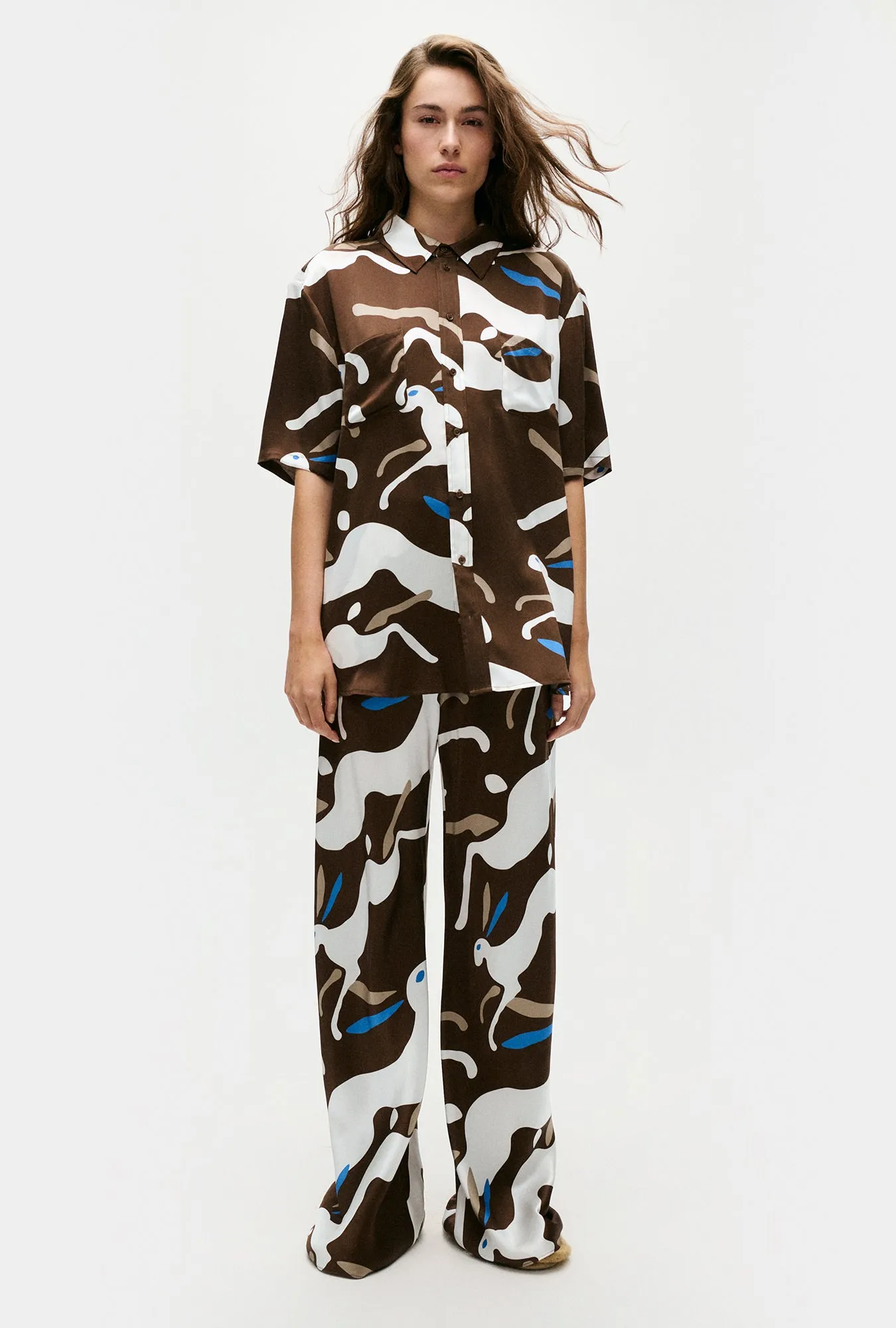 Silk Laundry | Short Sleeve Boyfriend Shirt - Rabbit Dark Earth sold by Sister & Co product image thumbnail 3