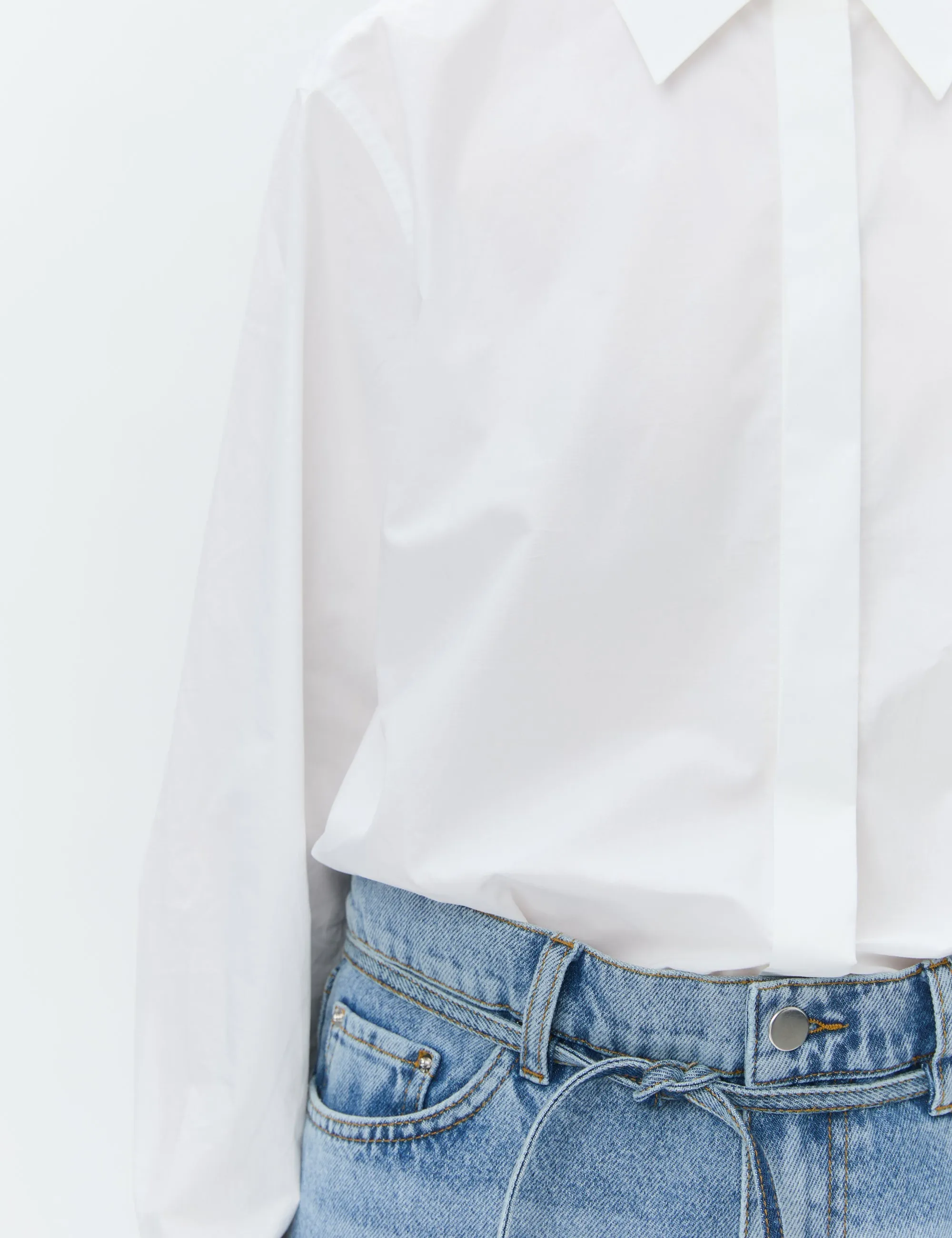 Day Birger Et Mikkelsen | Christiane Shirt - Bright White sold by Sisters & Co product image thumbnail 5