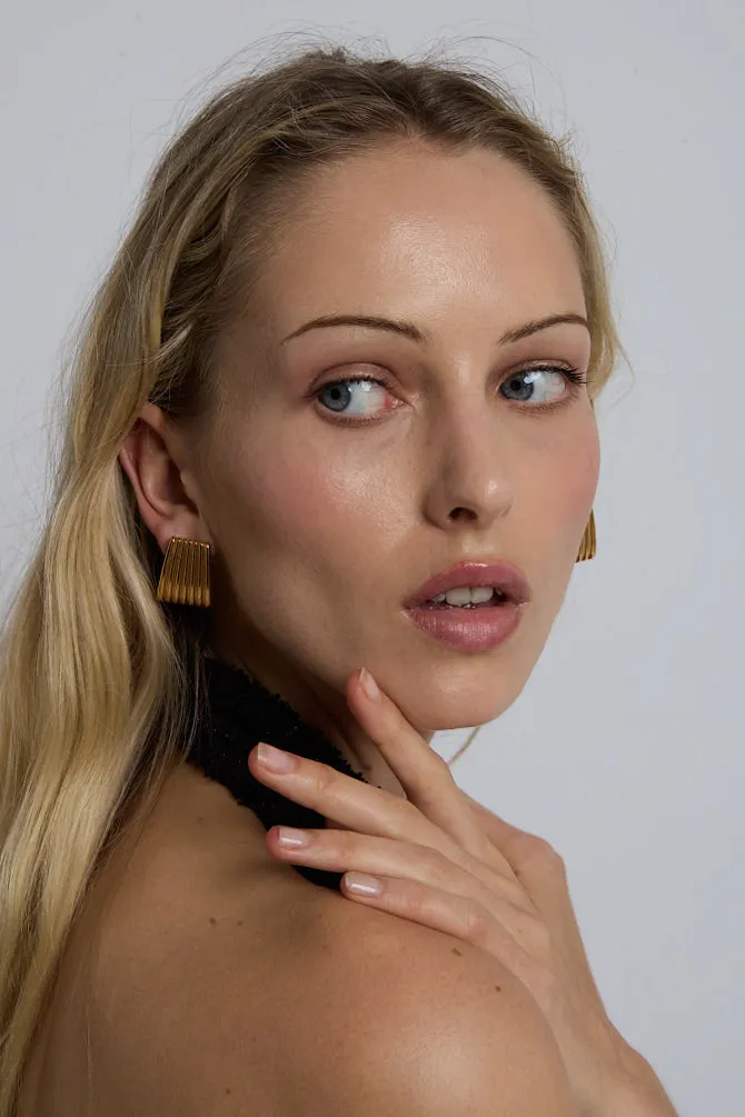 Heaven Mayhem | Ribbed Earrings - Gold sold by Sisters & Co product image thumbnail 5