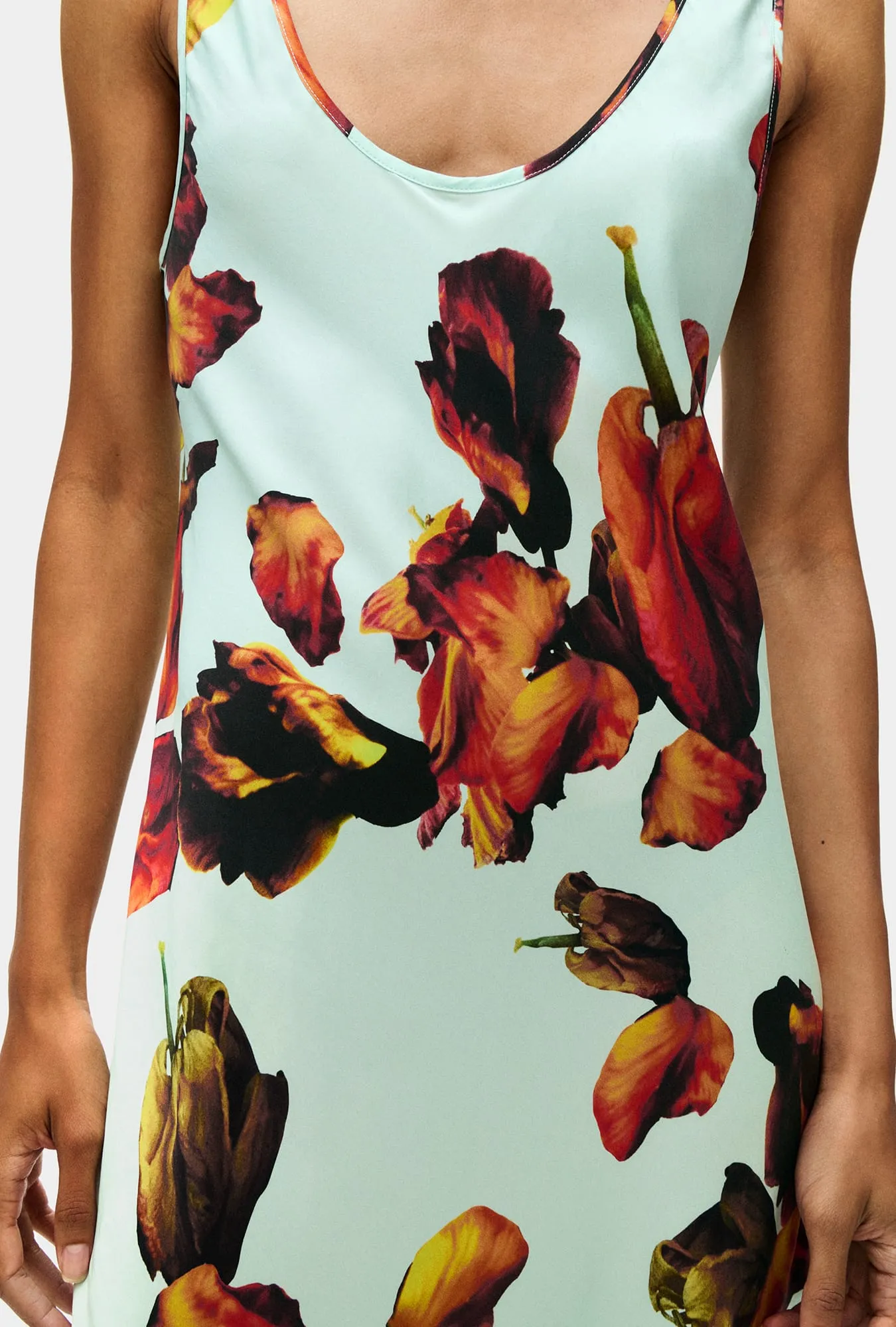 Silk Laundry | Scoop Neck Dress - Tulipa Dew sold by Sister & Co product image thumbnail 3