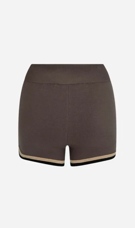 Nagnata | Retro Short 2.0 - Mocha sold by Sister & Co