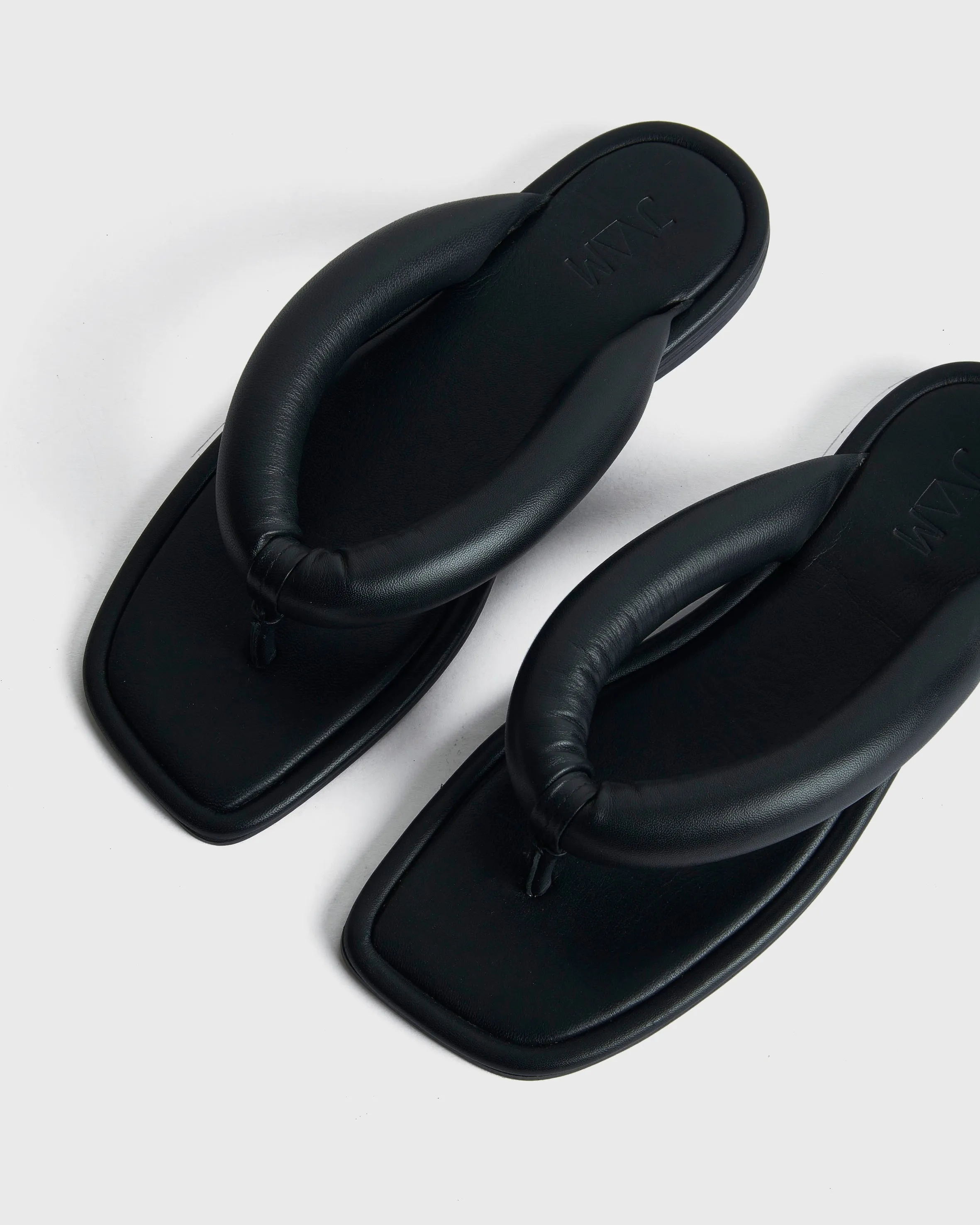 JVAM | Patrick - Black sold by Sister & Co product image thumbnail 2