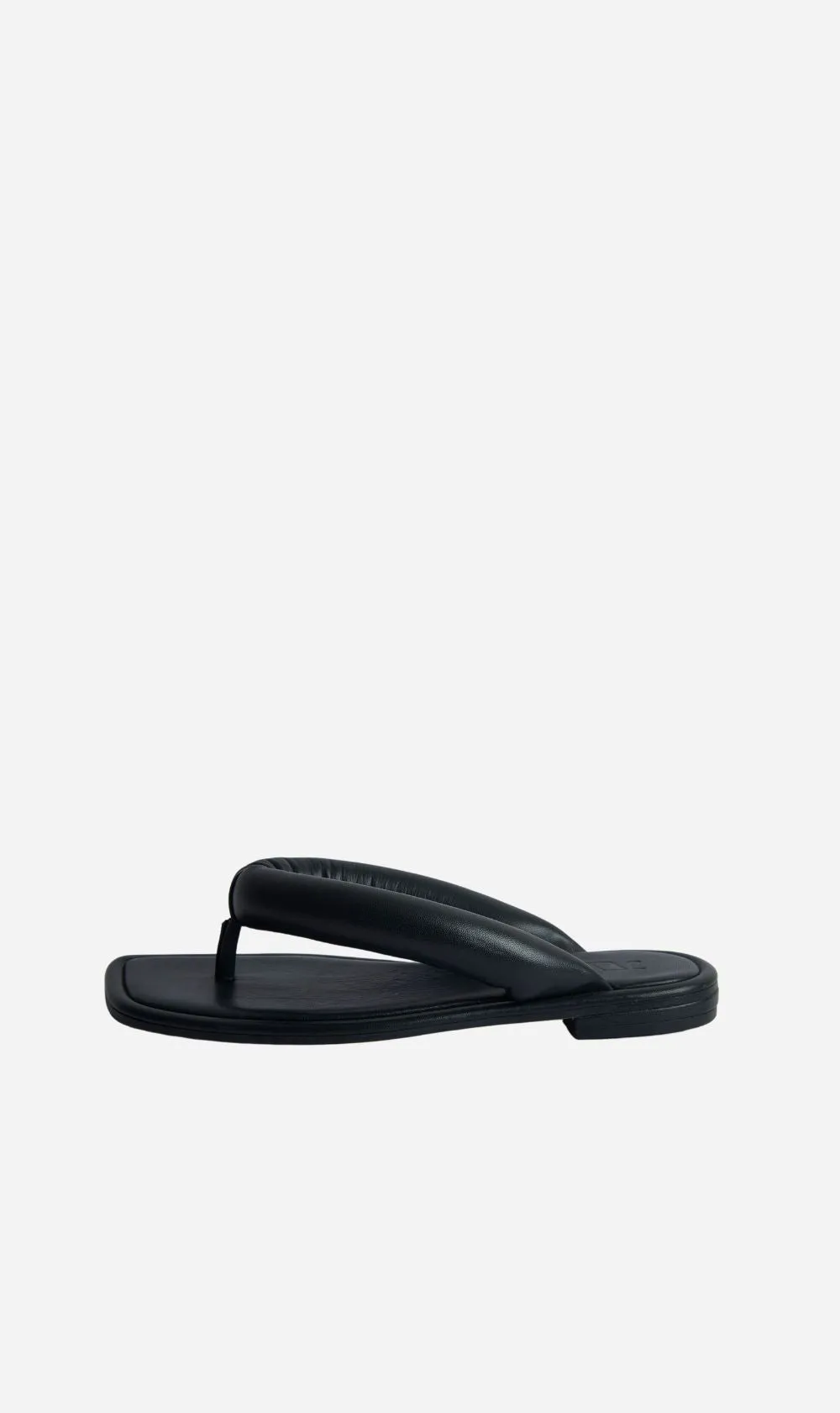 JVAM | Patrick - Black sold by Sister & Co