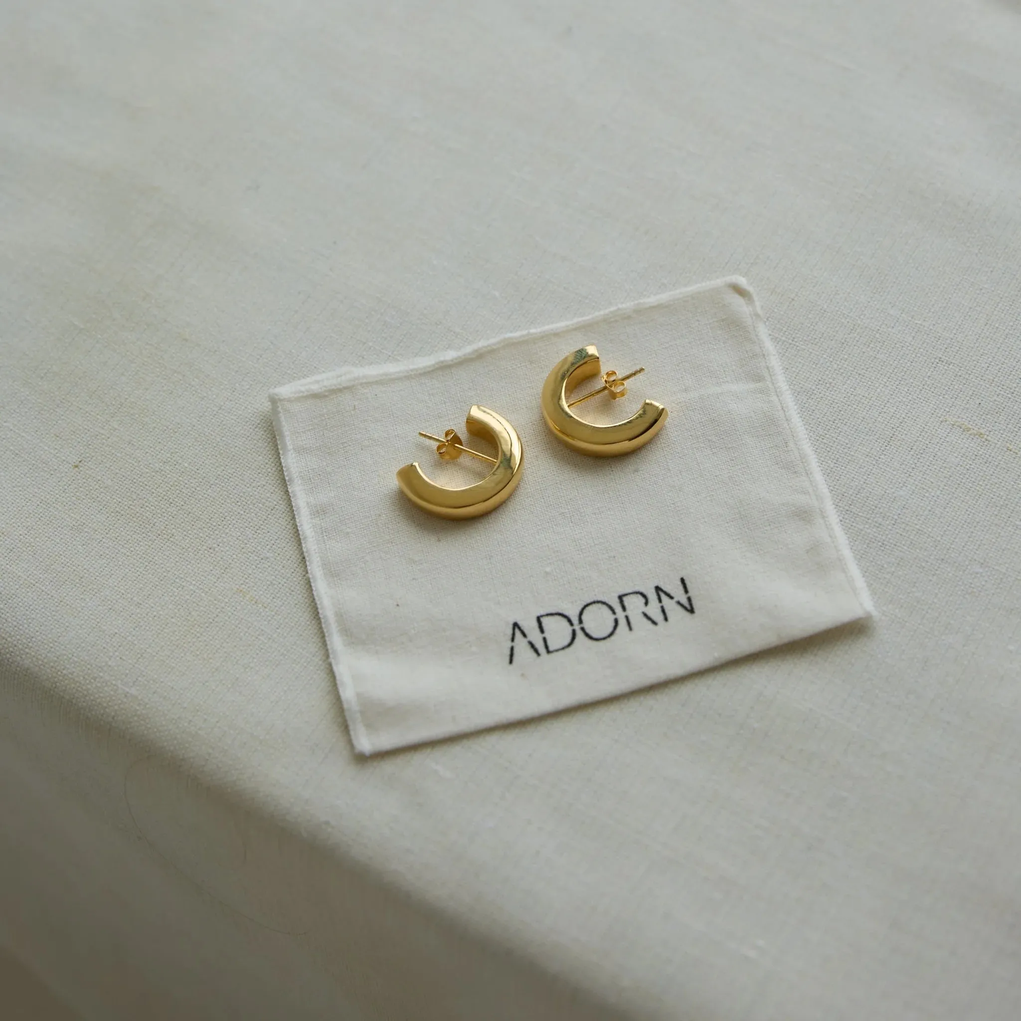 Adorn | Box Earcuff - Gold High Polish sold by Sister & Co product image thumbnail 2