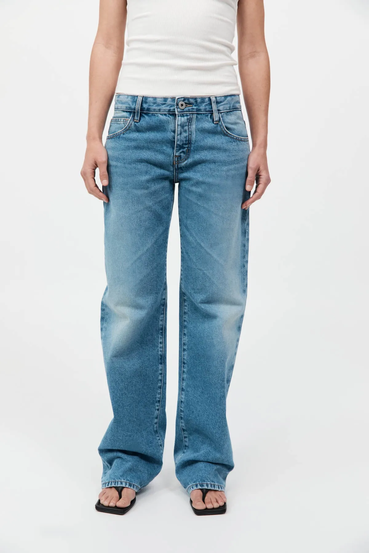 St Agni | Mid Rise Balloon Jeans by Outland Denim - 90s Blue sold by Sister & Co product image thumbnail 3