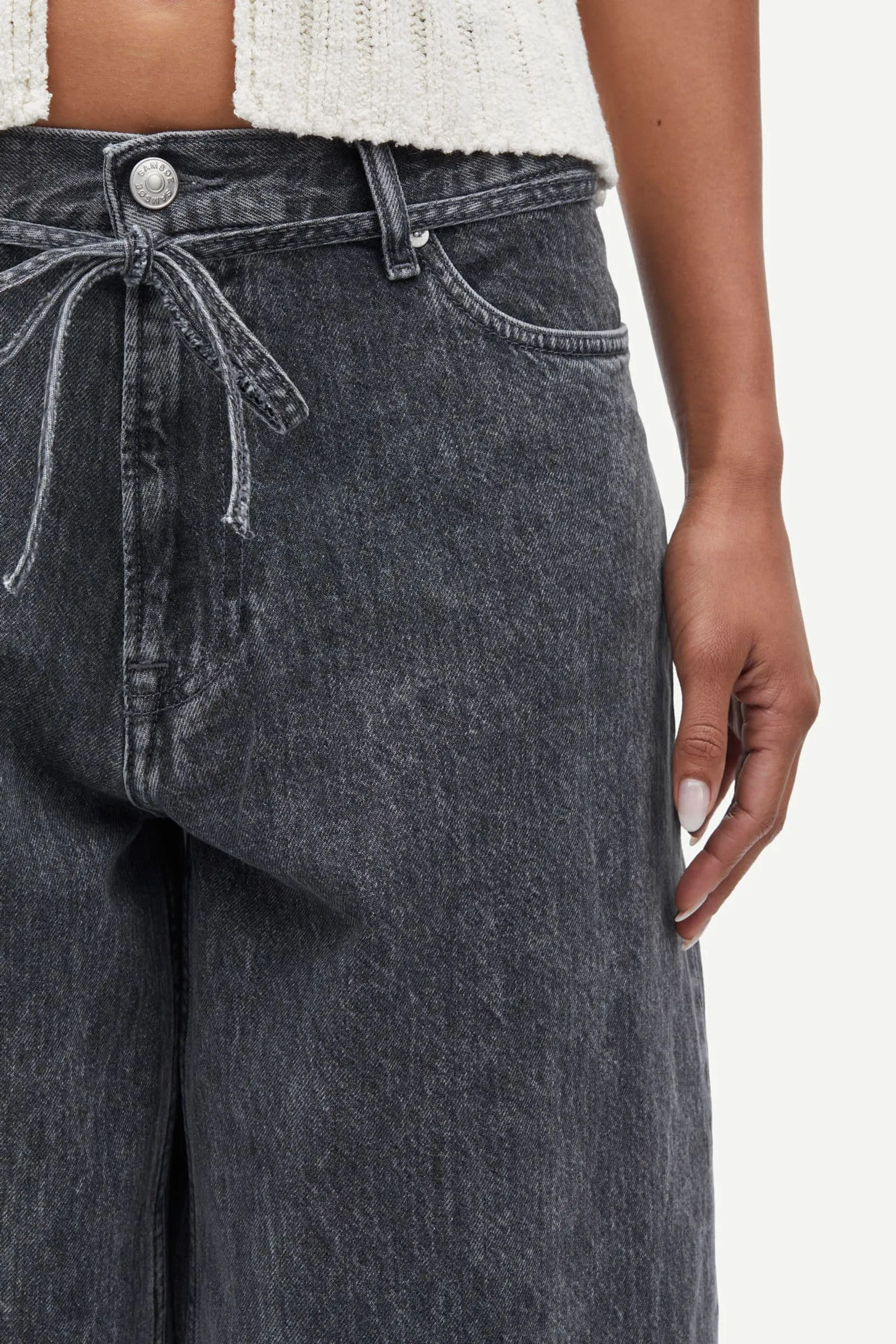 Samsoe Samsoe | Saharper Jeans Belt - Grey Cloud sold by Sisters & Co product image thumbnail 4