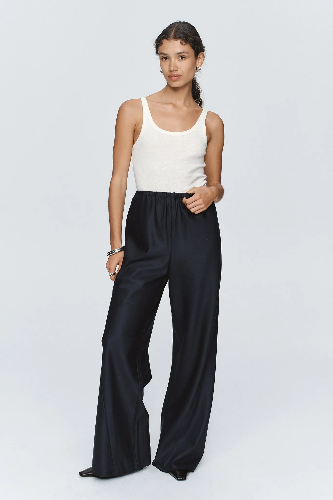 Marle | Alicia Pant - Navy sold by Sister & Co product image thumbnail 2
