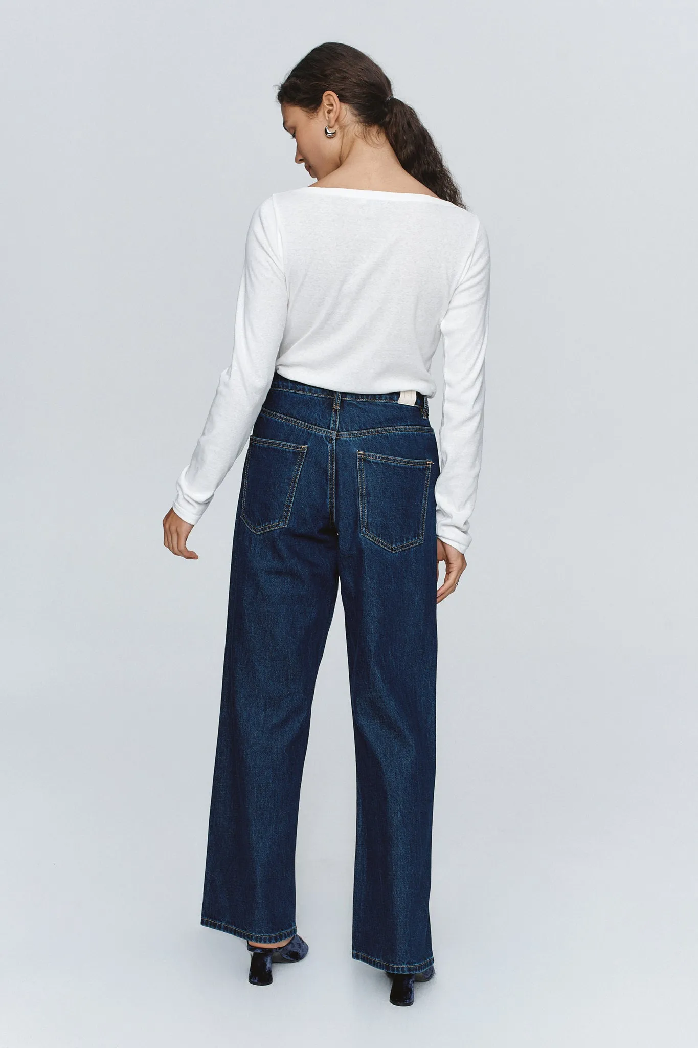 Marle | Wide Leg Jean - Washed Indigo sold by Sister & Co product image thumbnail 4