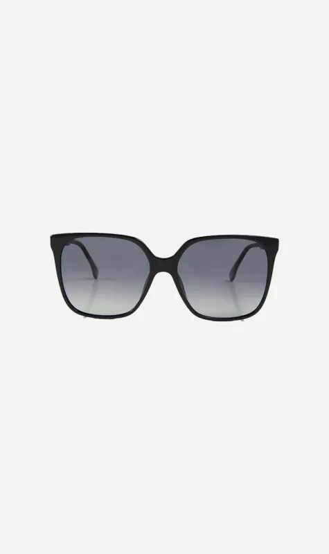 Fendi | FE40030F5901B sold by Sister & Co