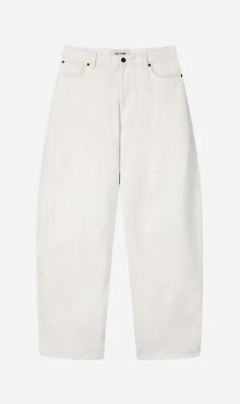 Tonywack | Side Tuck Curved Denim Jeans - Ecru sold by Sister & Co