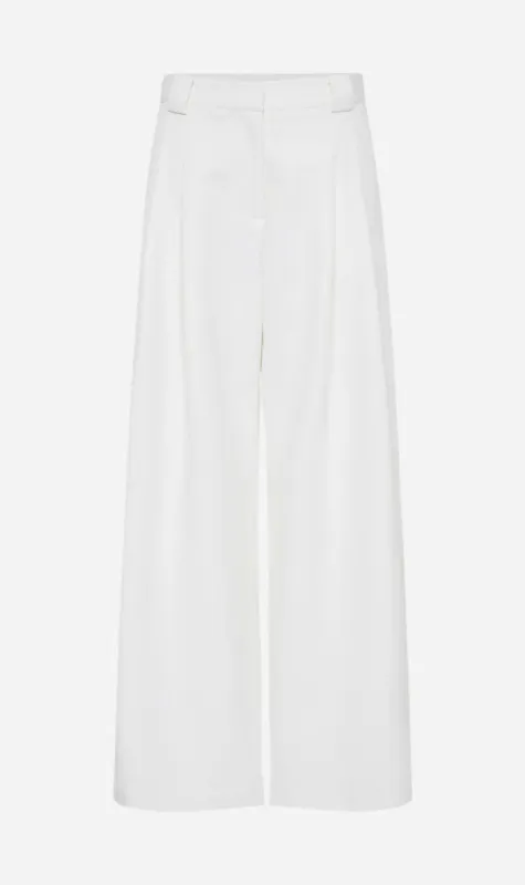 St Agni | Twill Wide Leg Pleat Pants - Off White sold by Sister & Co