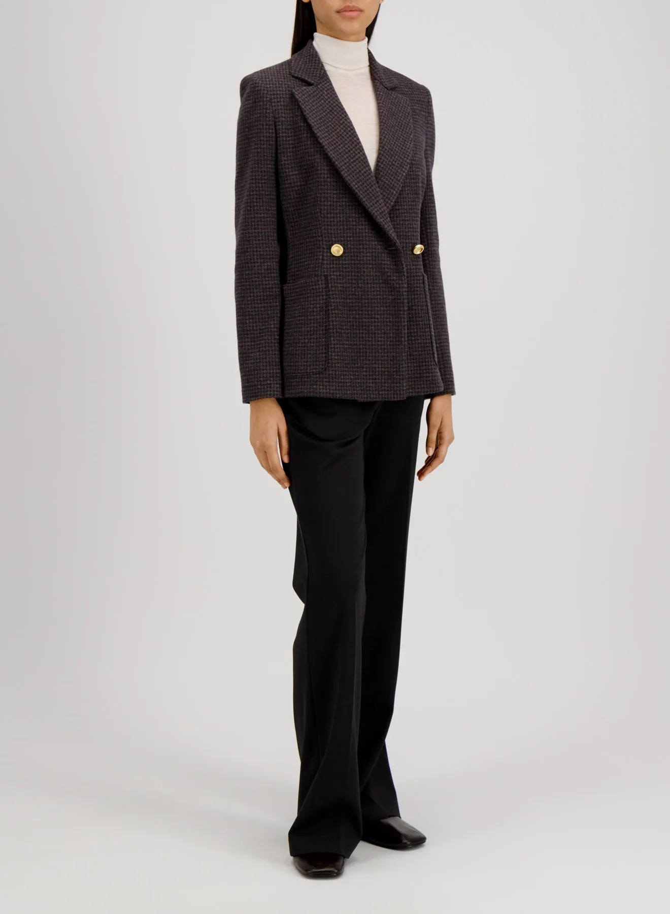 Harris Wharf London | D.B Blazer With Shoulder Pads - Dark Blue Houndstooth sold by Sister & Co product image thumbnail 4