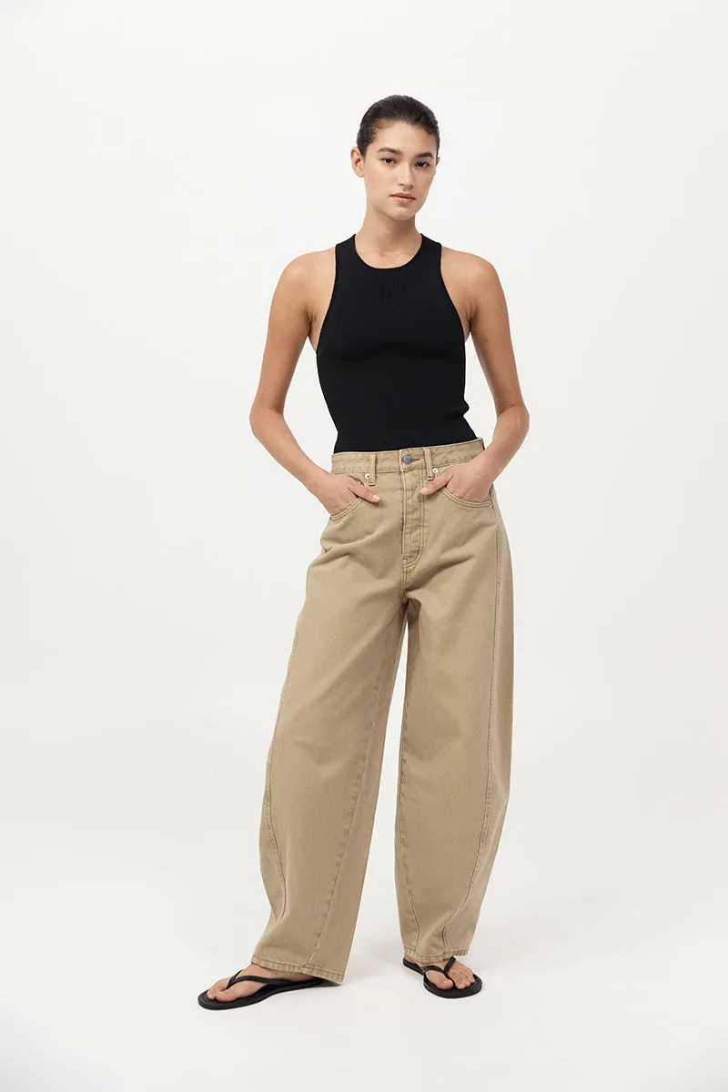 St Agni | Mid Rise Balloon Jeans - Sahara sold by Sisters & Co product image thumbnail 3