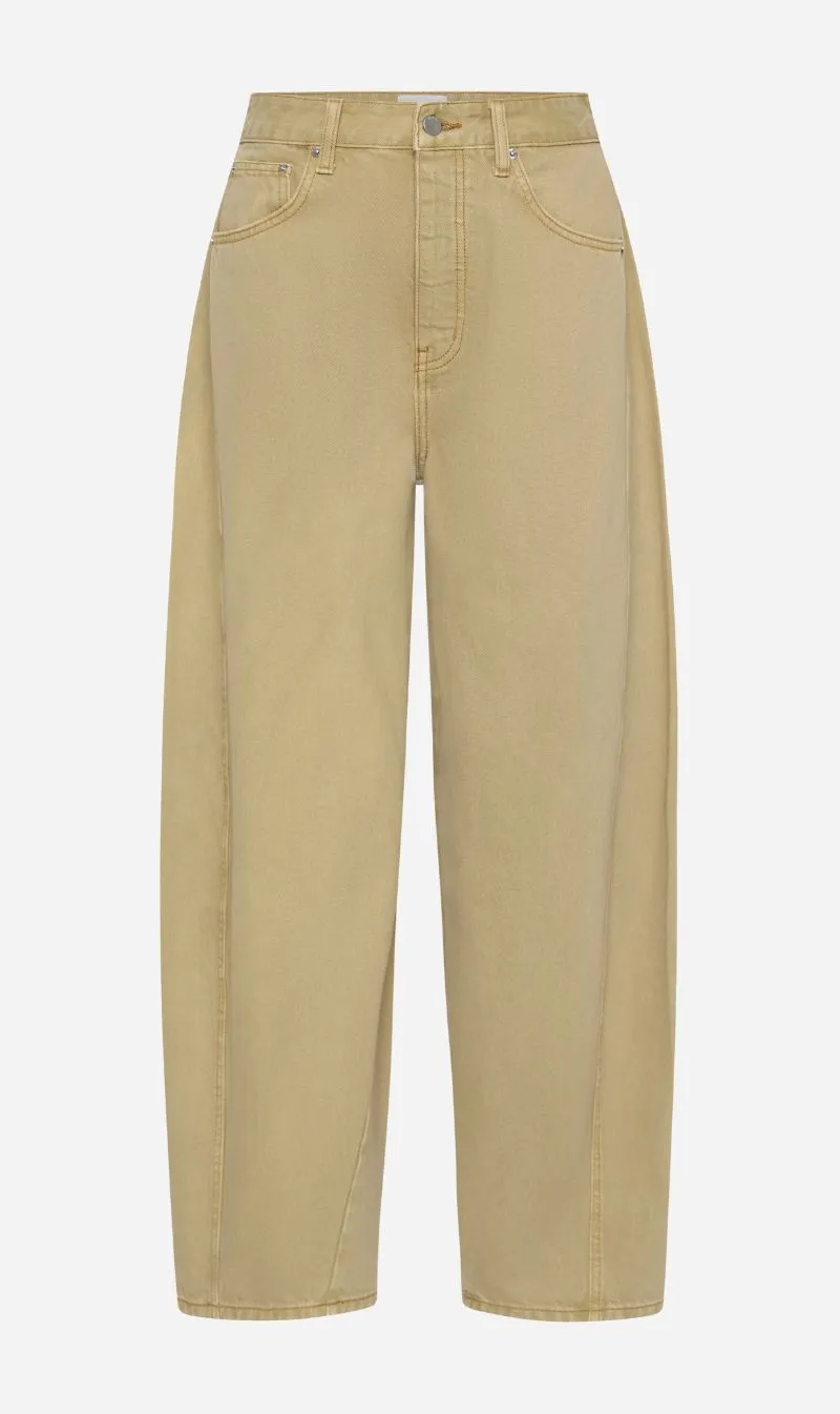 St Agni | Mid Rise Balloon Jeans - Sahara sold by Sisters & Co