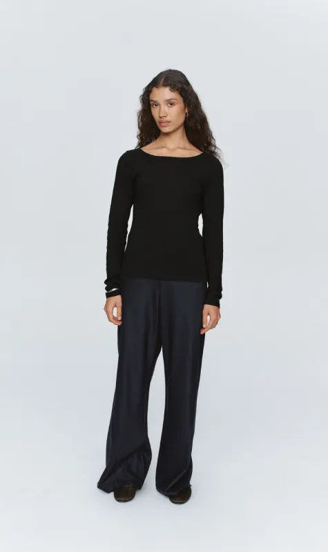 Marle | Jill Top - Black sold by Sister & Co
