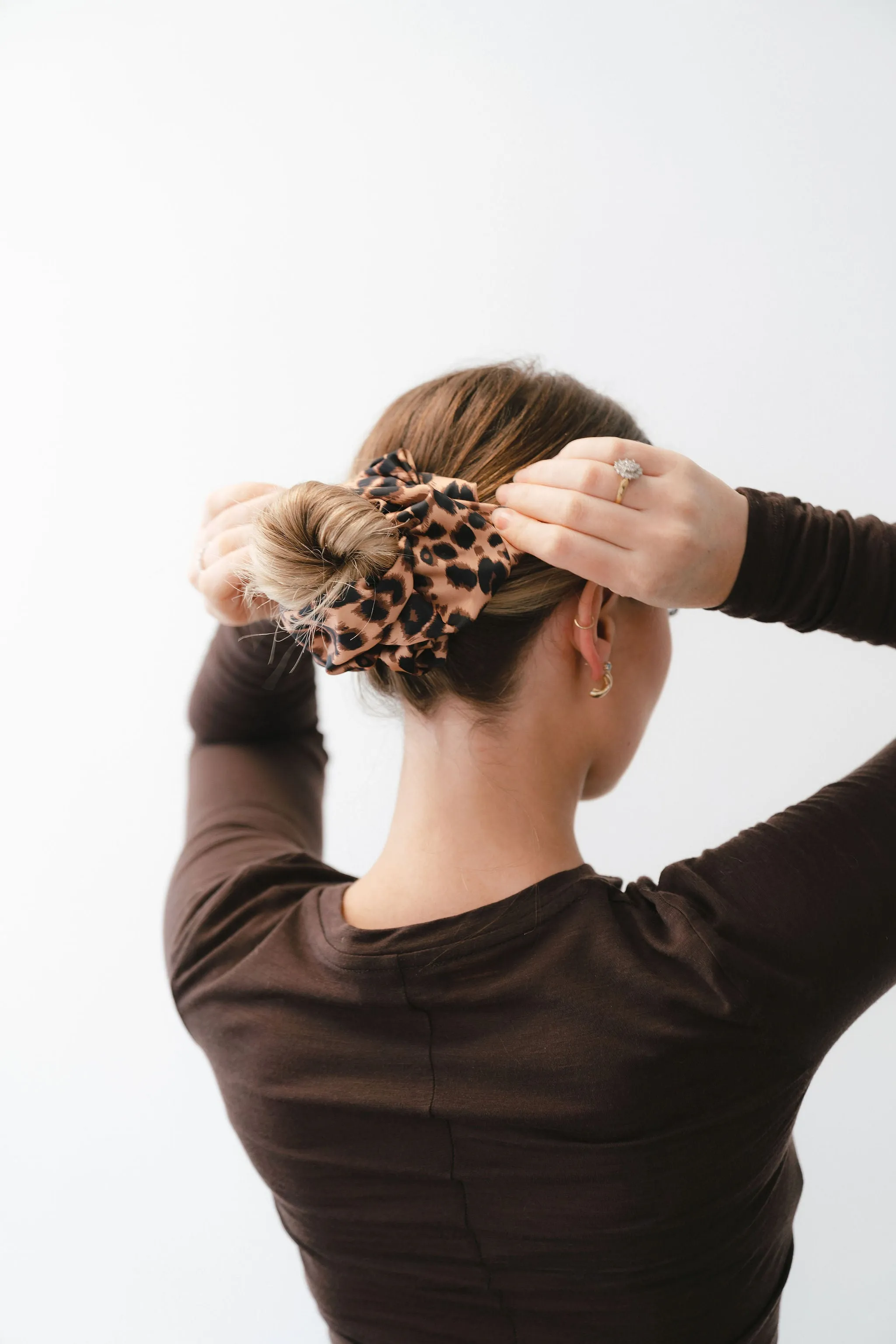 Sisters & Co | XL Scrunchie - Leopard sold by Sisters & Co product image thumbnail 4