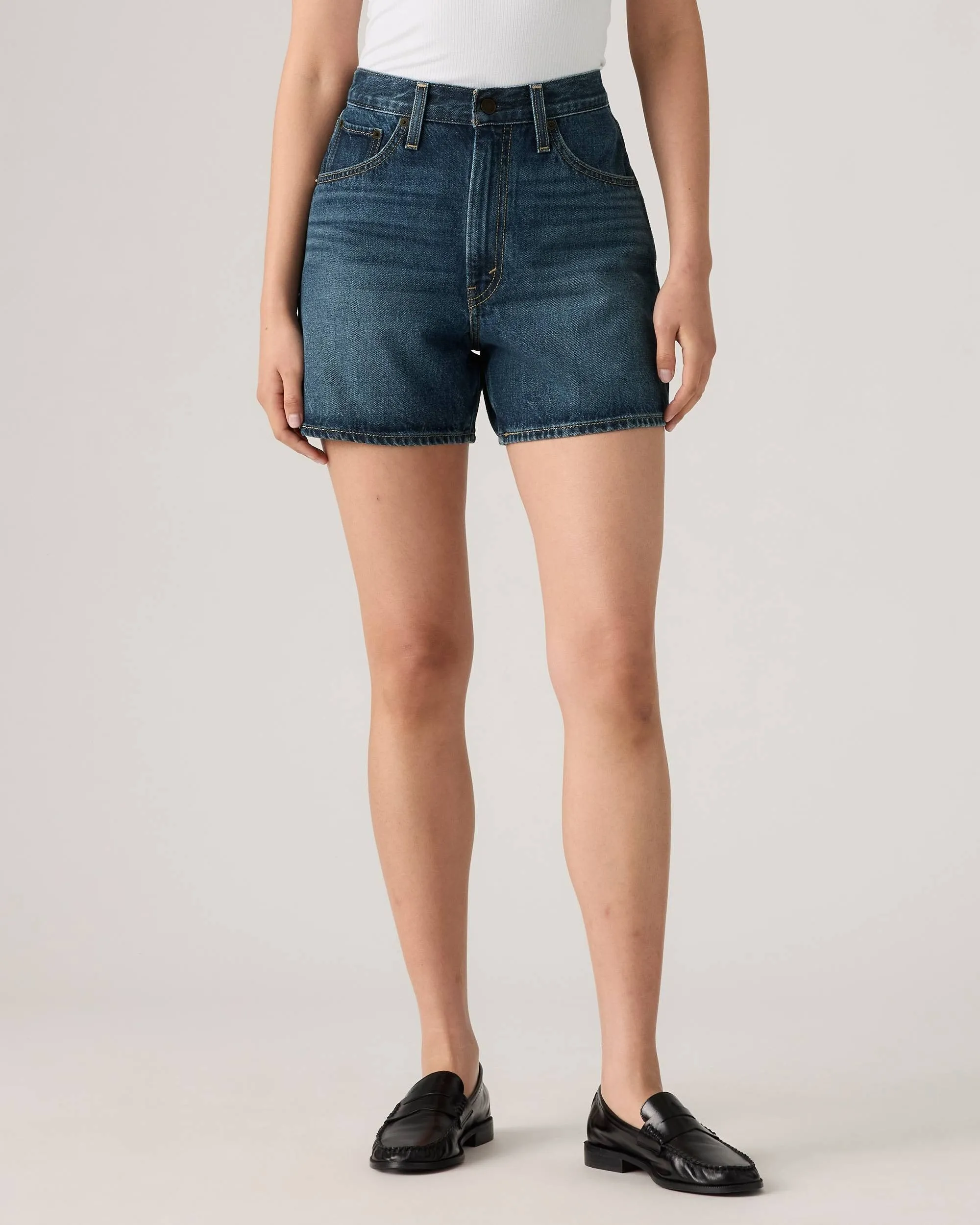 Levi's | Cinch Mid Thigh Short - Cookie Crunch sold by Sister & Co product image thumbnail 2