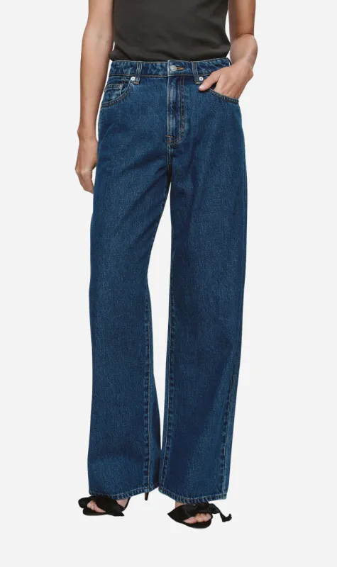 Marle | Wide Leg Jean - Washed Indigo sold by Sister & Co
