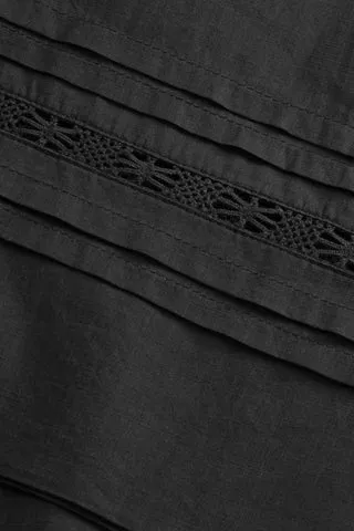 Skall Studio | Leaf Shirt - Black sold by Sisters & Co product image thumbnail 5