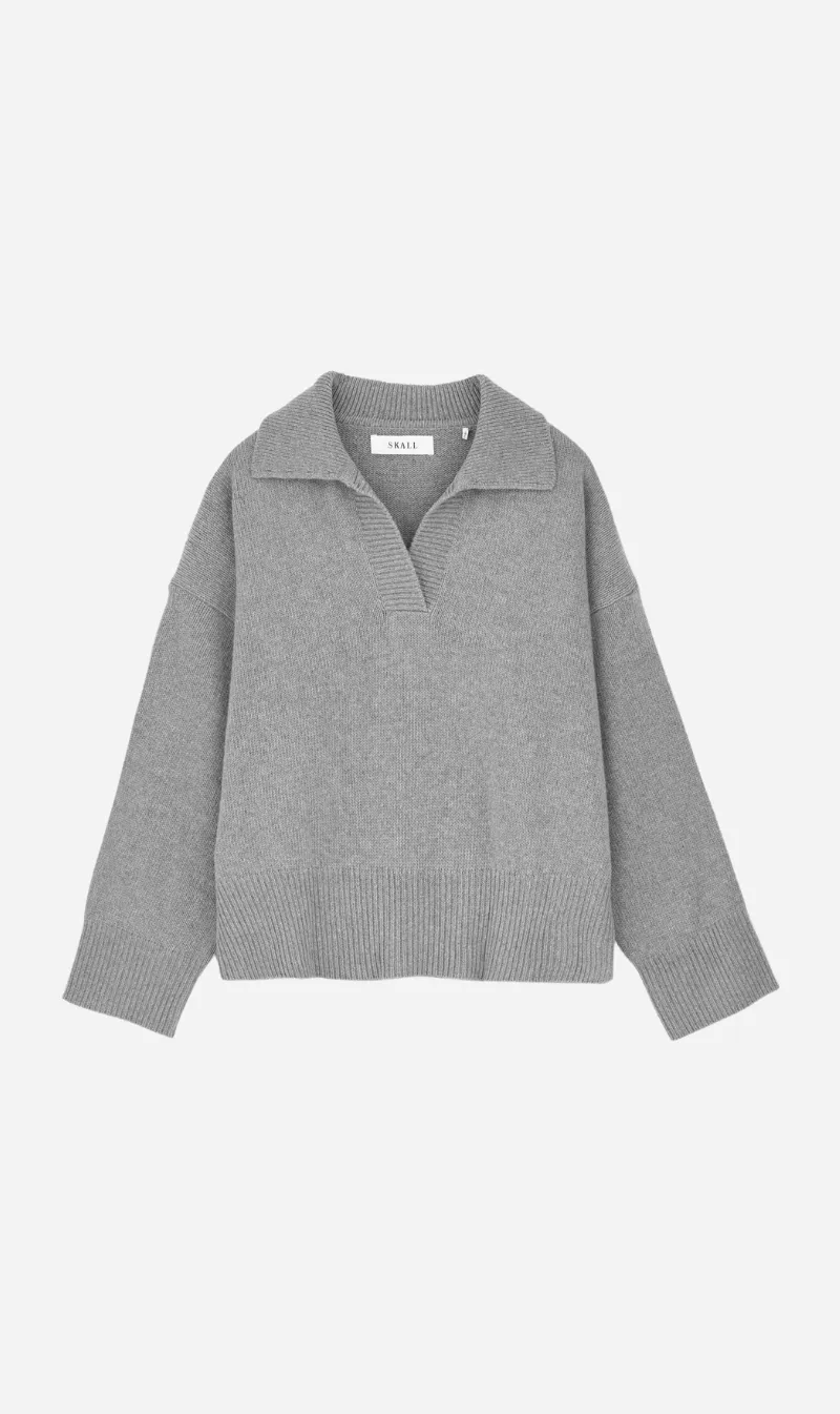Skall Studio | Dean V-Neck Jumper - Grey Melange sold by Sisters & Co