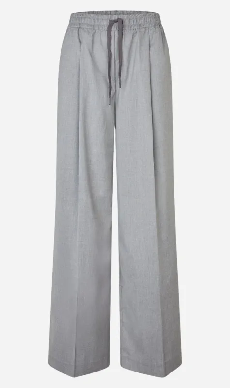 Samsoe Samsoe | Sarila Trousers - Grey Mel. sold by Sister & Co