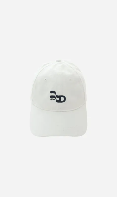 Dear Dylan | Cap - Blanc sold by Sister & Co