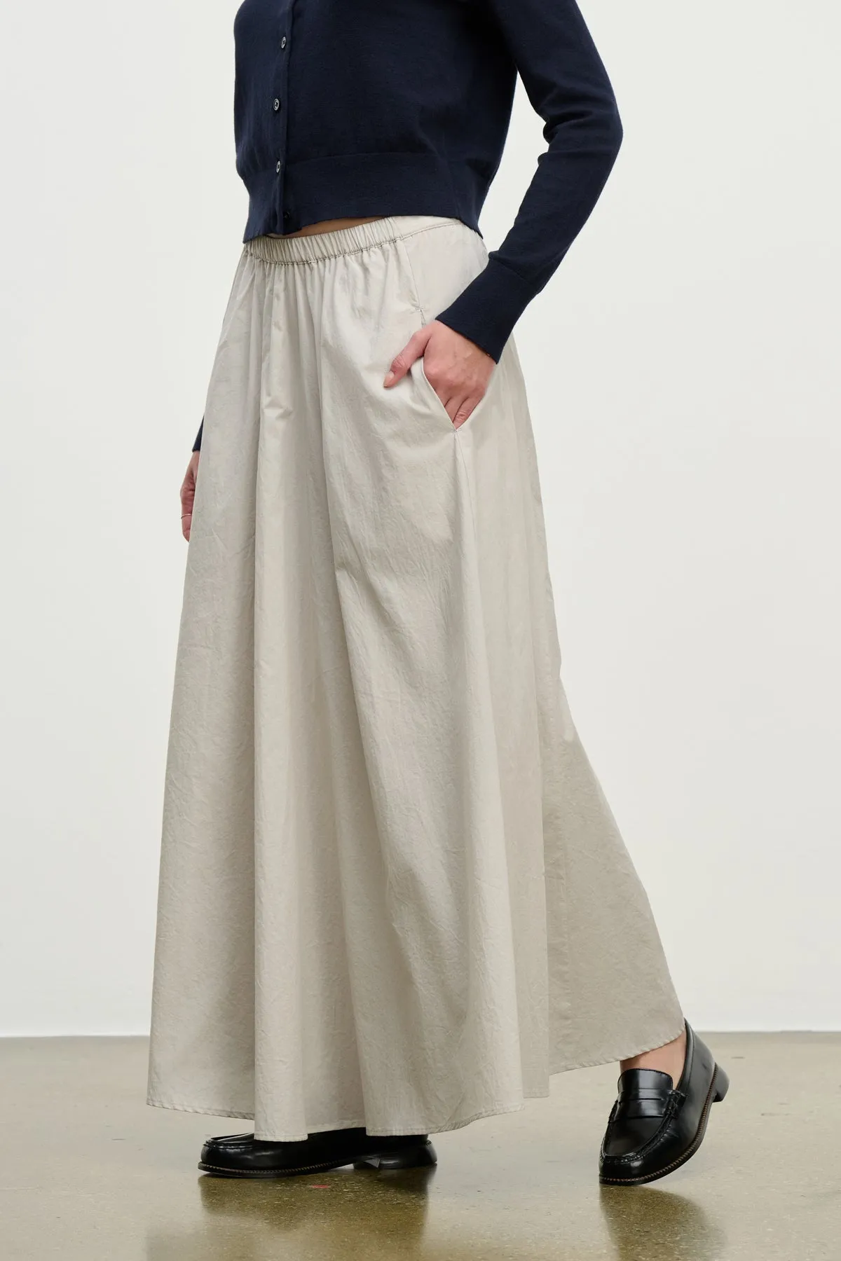 Velvet | Filla 07 - Cement sold by Sisters & Co product image thumbnail 3