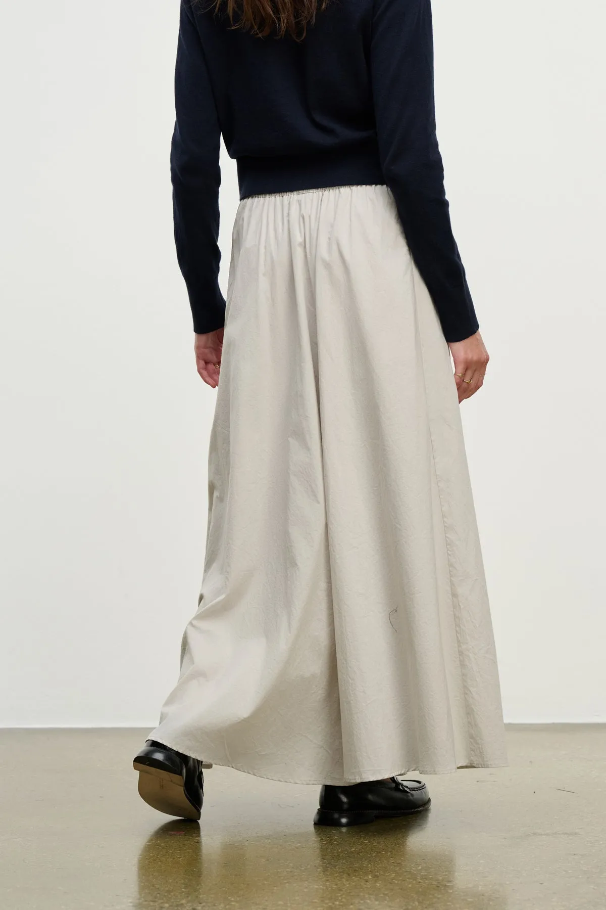 Velvet | Filla 07 - Cement sold by Sisters & Co product image thumbnail 4