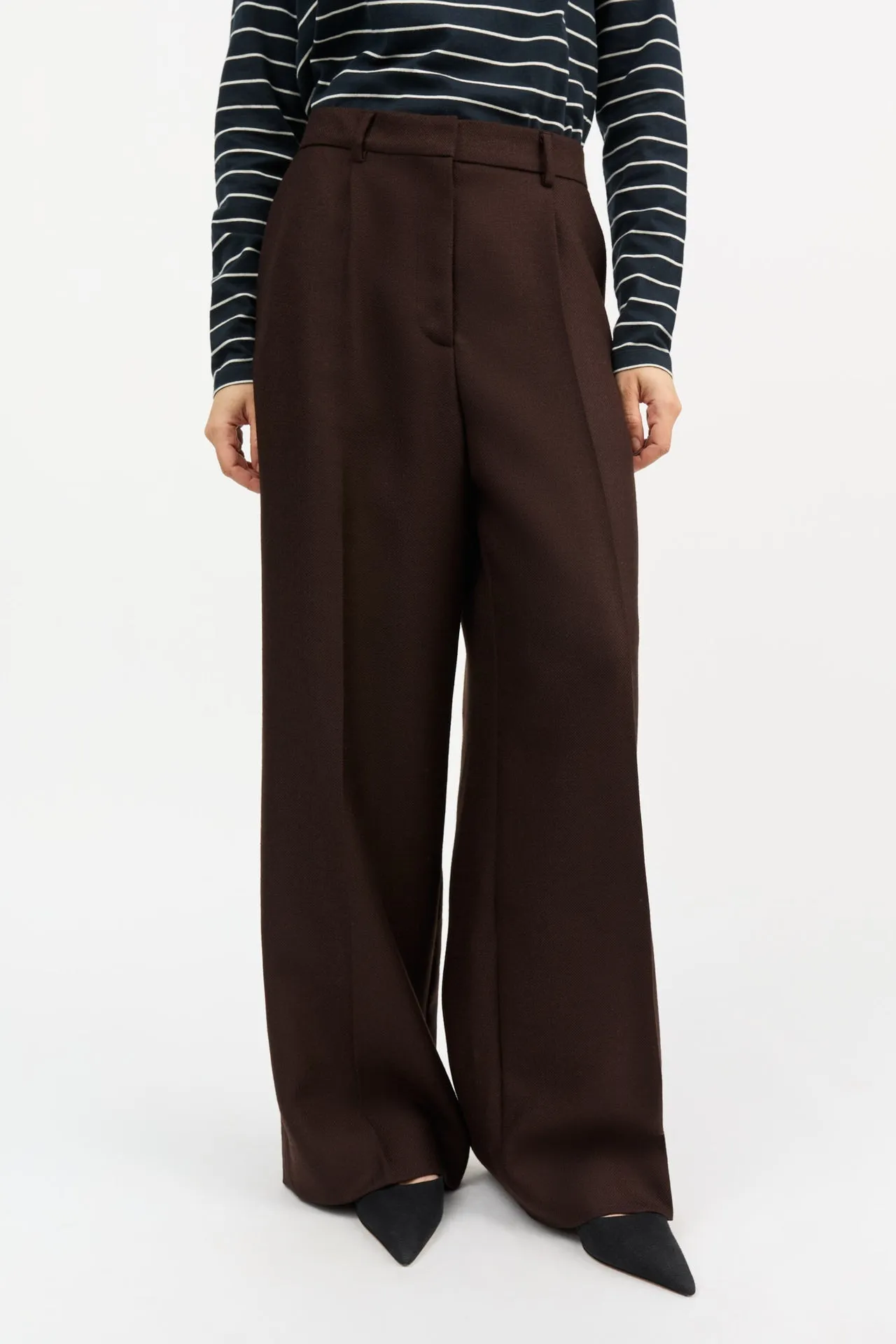 Skall Studio | Emmerson Trousers - Dark Brown sold by Sisters & Co product image thumbnail 2