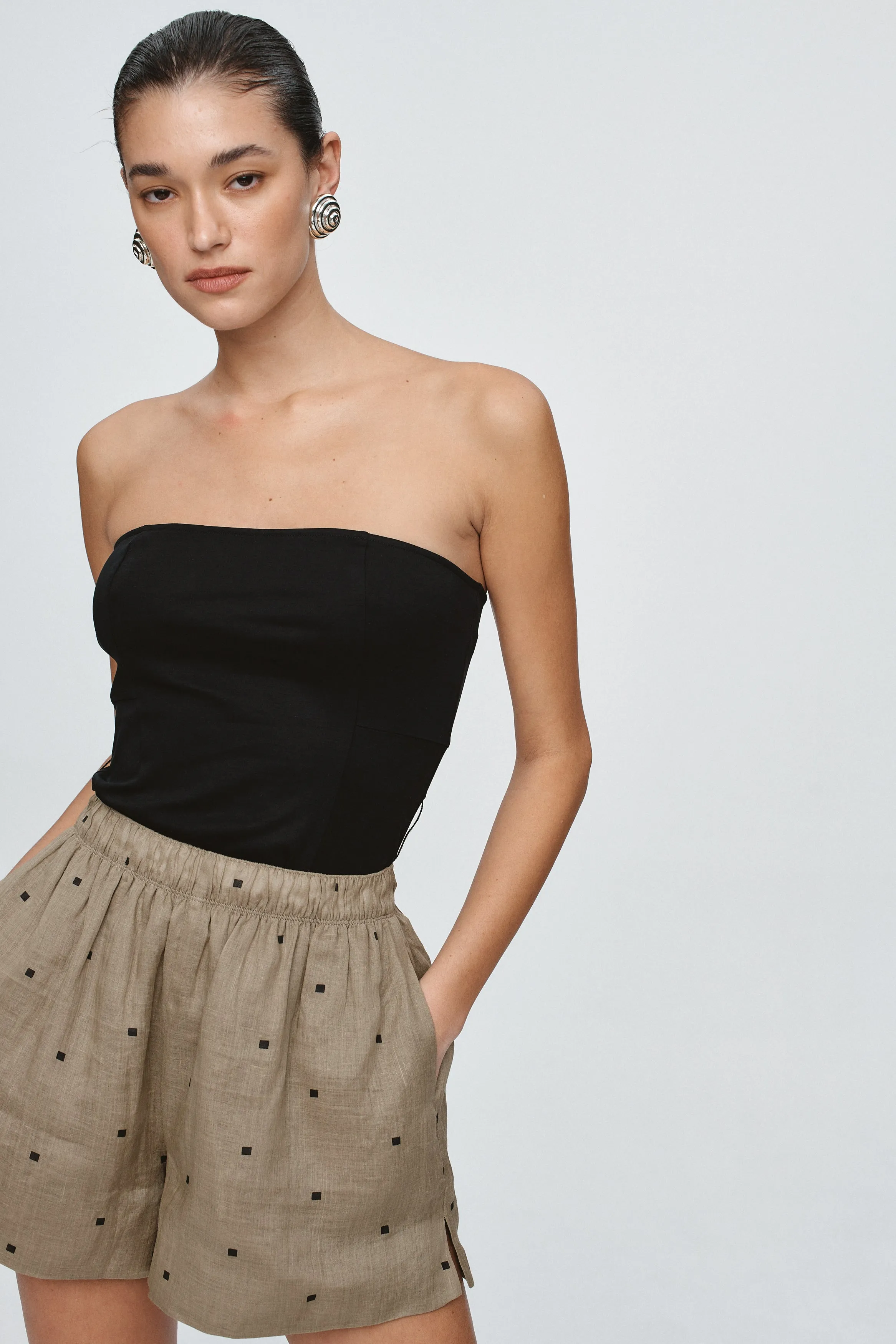 Marle | Alisa Short - Laurel sold by Sisters & Co product image thumbnail 2